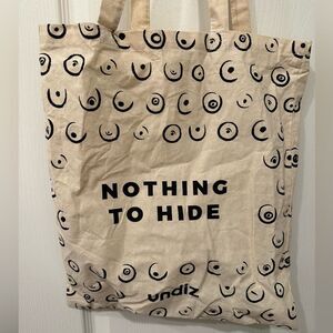 NWOT Undiz breast tote